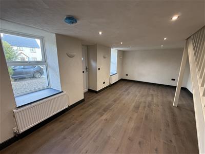 Sitting/Dining Room